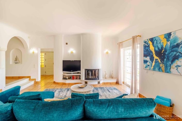 Image No.6-6 Bed Villa for sale