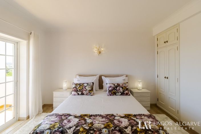 Image No.31-6 Bed Villa for sale