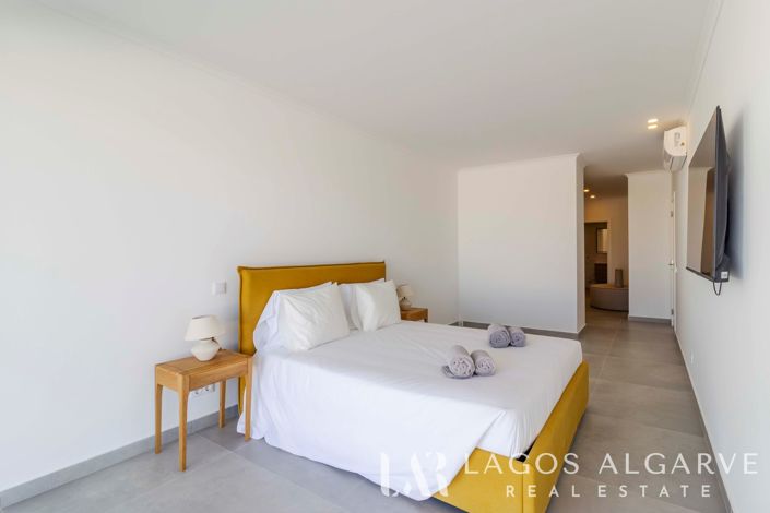 Image No.14-3 Bed Villa for sale