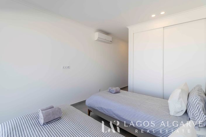Image No.22-3 Bed Villa for sale