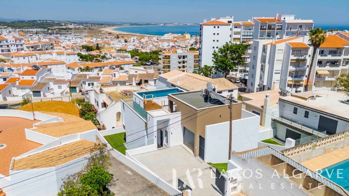 Image No.31-3 Bed Villa for sale