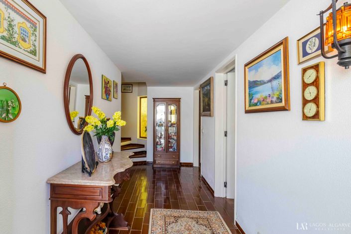 Image No.12-5 Bed Villa for sale