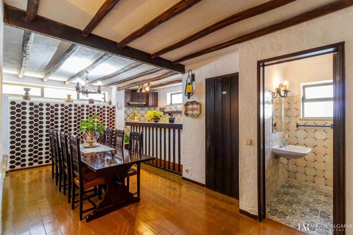 Image No.33-5 Bed Villa for sale