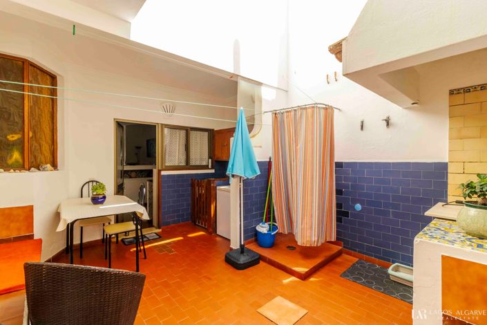 Image No.40-5 Bed Villa for sale