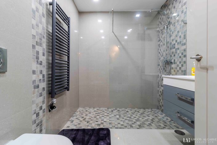 Image No.23-2 Bed Villa for sale