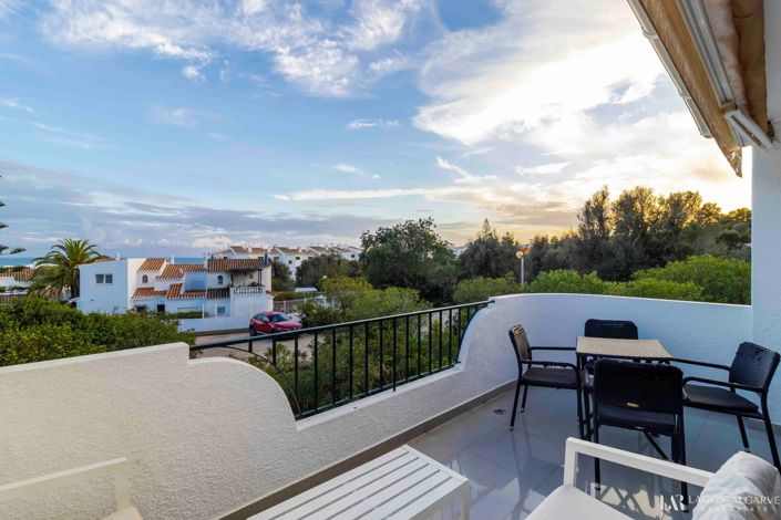 Image No.4-2 Bed Villa for sale