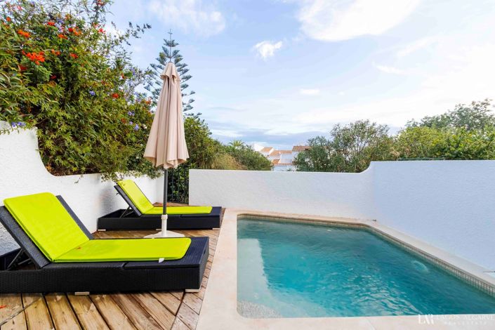 Image No.5-2 Bed Villa for sale