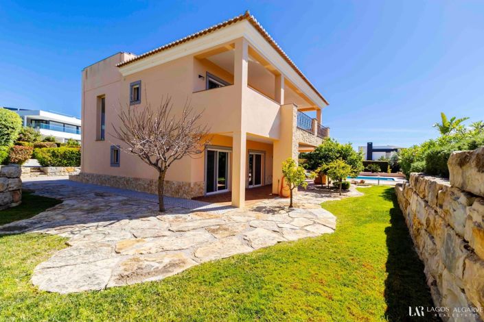 Image No.18-4 Bed Villa for sale