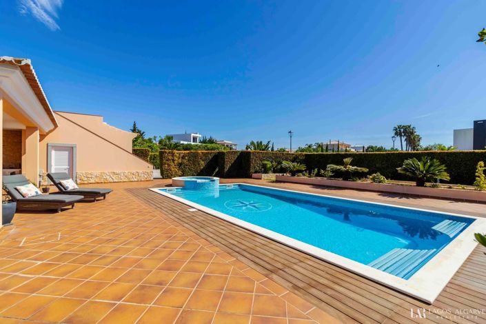 Image No.38-4 Bed Villa for sale