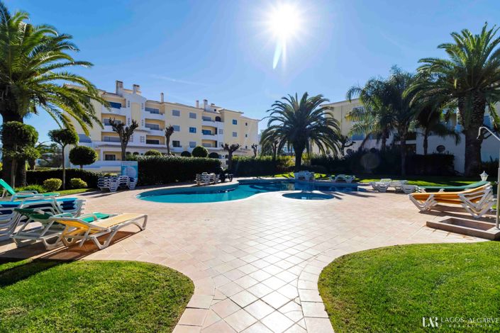 Image No.2-Appartement de 3 chambres à vendre à Porto de Mos