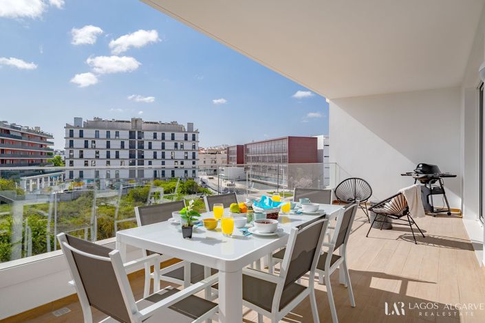 Image No.1-Appartement de 2 chambres à vendre à Lagos