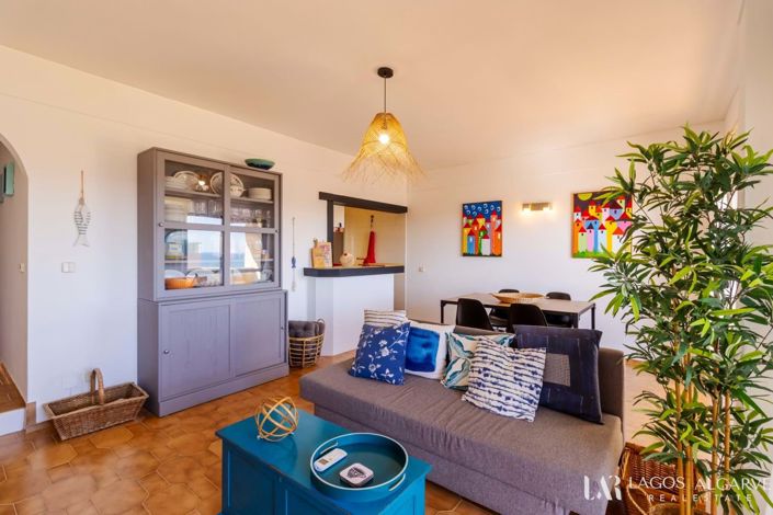 Image No.14-2 Bed Apartment for sale