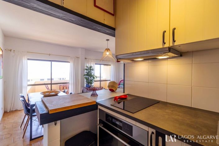 Image No.19-2 Bed Apartment for sale