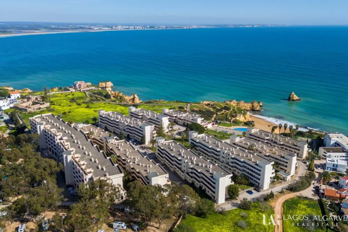 Image No.36-2 Bed Apartment for sale