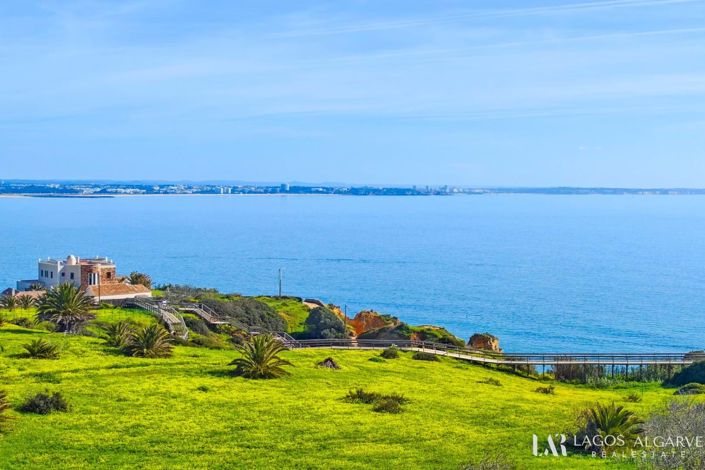 Image No.30-2 Bed Apartment for sale