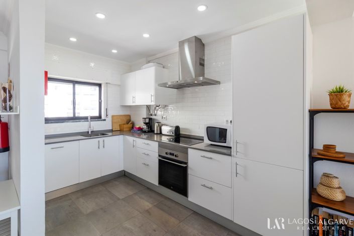 Image No.11-2 Bed Apartment for sale