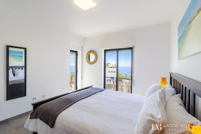 Image No.18-2 Bed Apartment for sale