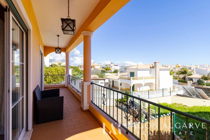 Image No.26-5 Bed Villa for sale