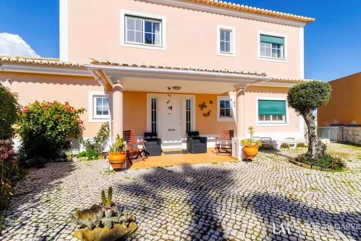 Image No.36-5 Bed Villa for sale