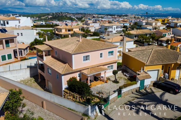 Image No.42-5 Bed Villa for sale