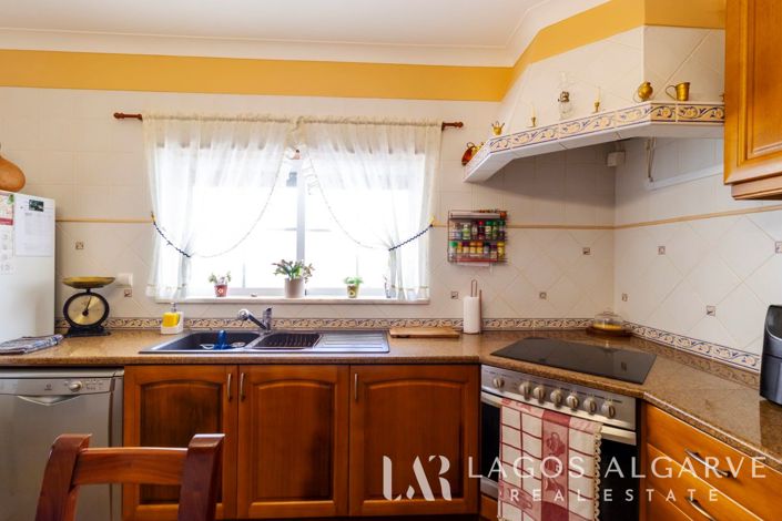 Image No.6-5 Bed Villa for sale