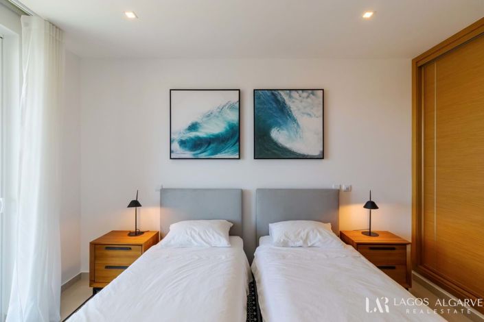 Image No.28-3 Bed Apartment for sale