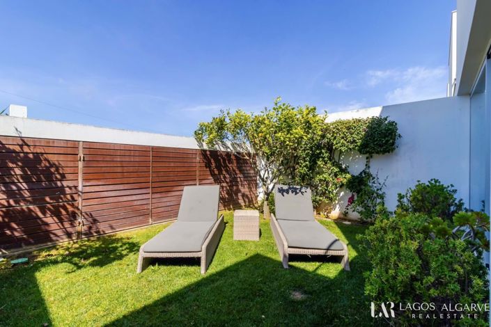 Image No.16-3 Bed Townhouse for sale