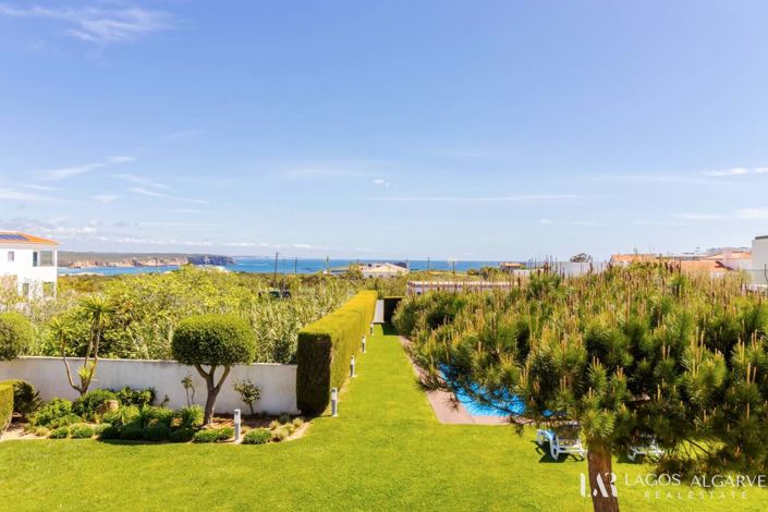 Image No.27-3 Bed Townhouse for sale