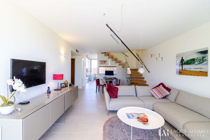 Image No.4-3 Bed Townhouse for sale