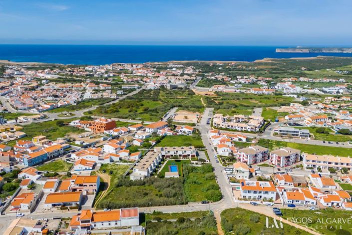 Image No.41-3 Bed Townhouse for sale