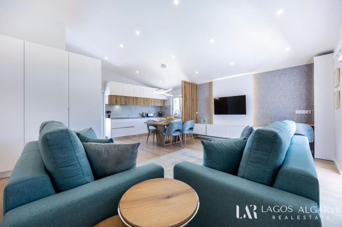 Image No.10-4 Bed Villa for sale