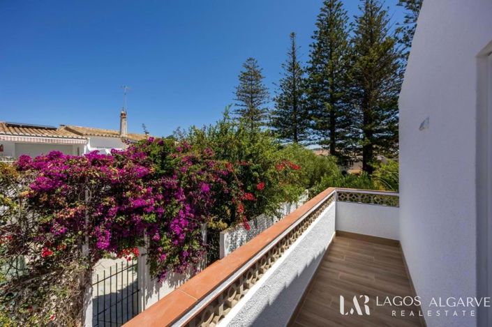 Image No.13-4 Bed Villa for sale