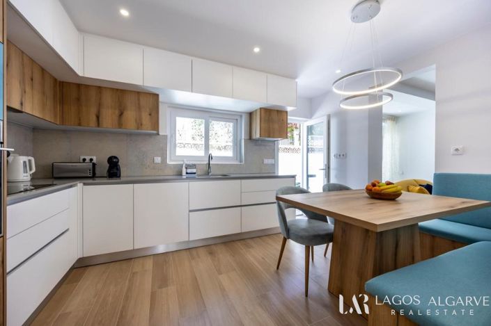 Image No.18-4 Bed Villa for sale