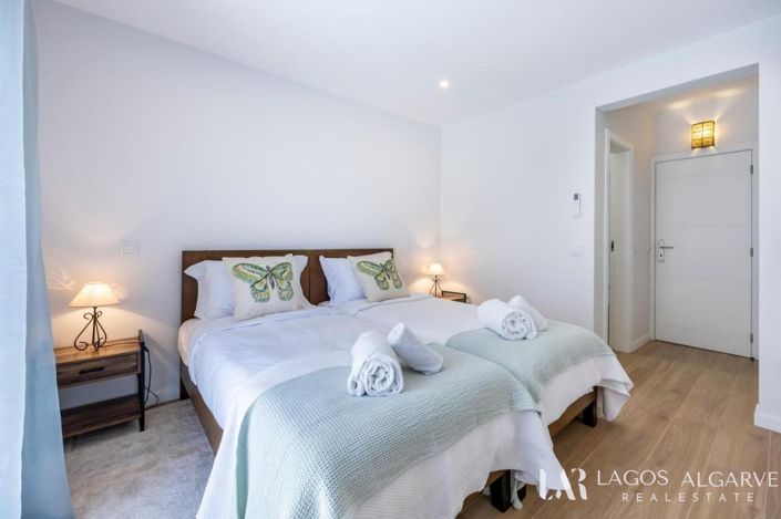 Image No.26-4 Bed Villa for sale