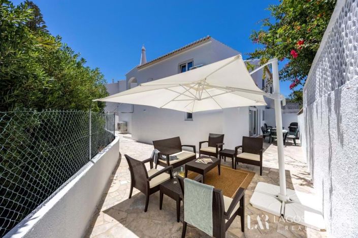 Image No.3-4 Bed Villa for sale