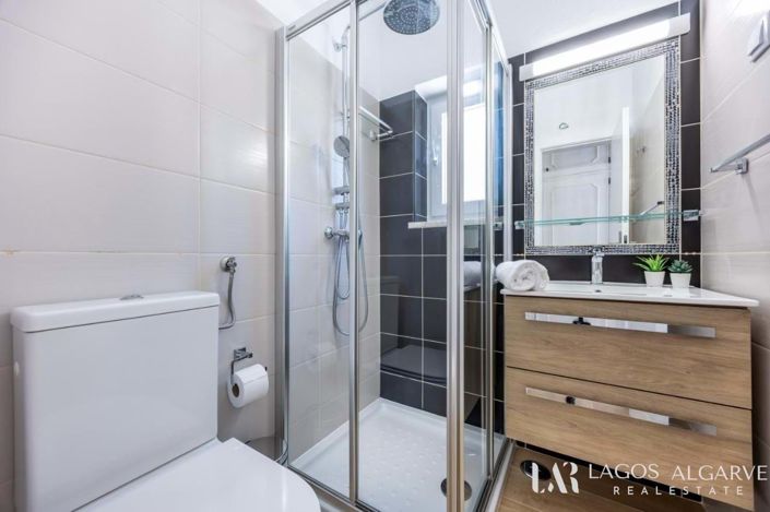 Image No.32-4 Bed Villa for sale