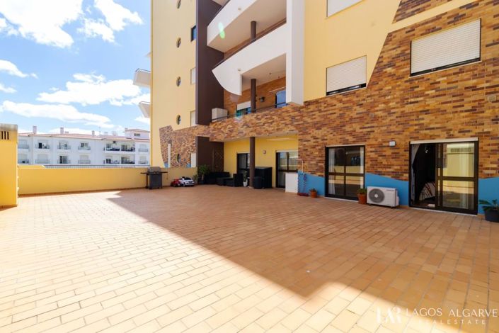 Image No.1-2 Bed Apartment for sale