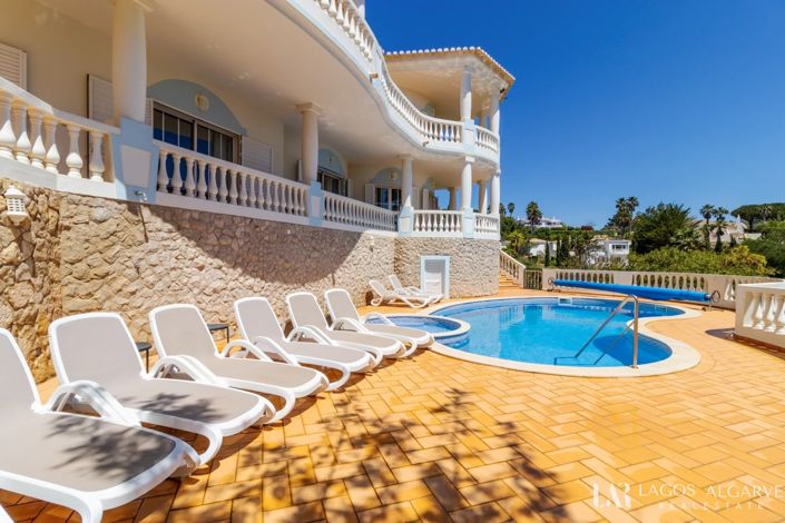 Image No.11-5 Bed Villa for sale