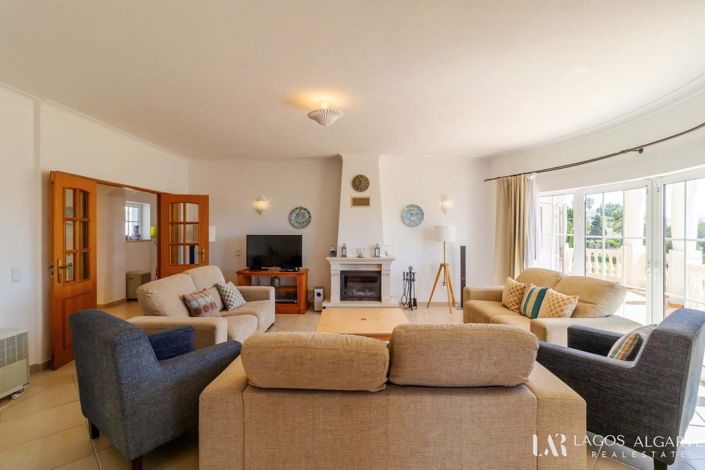 Image No.4-5 Bed Villa for sale