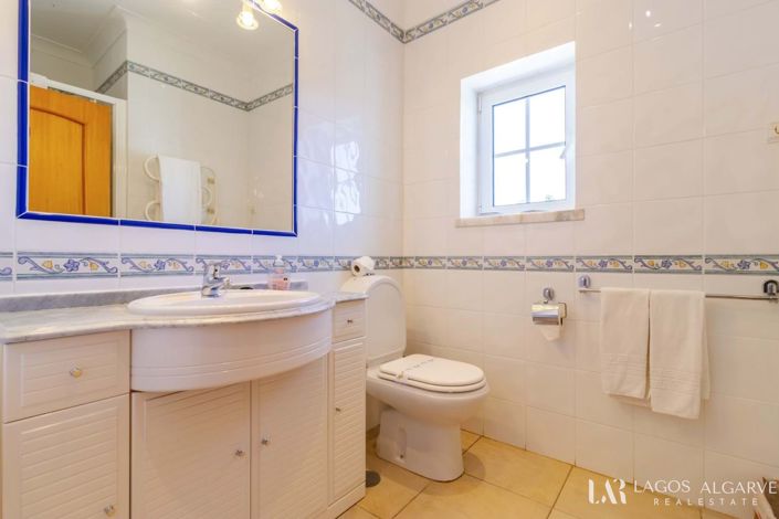 Image No.33-5 Bed Villa for sale