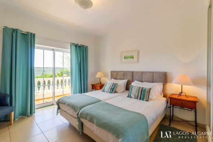 Image No.34-5 Bed Villa for sale