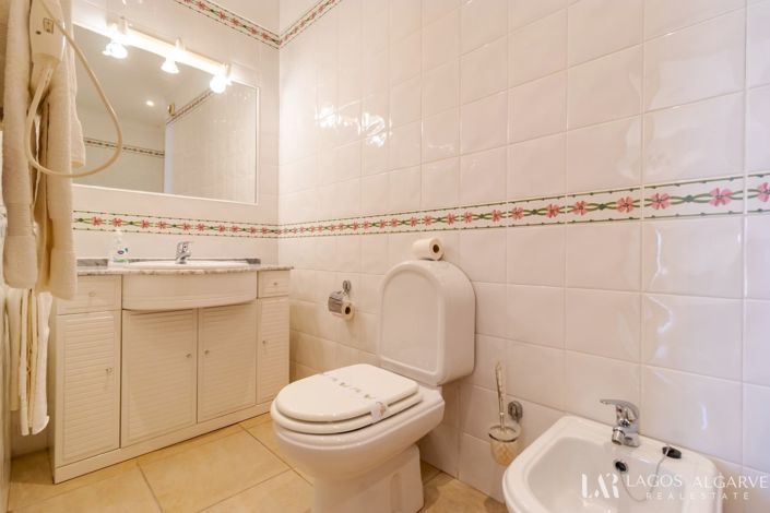 Image No.39-5 Bed Villa for sale