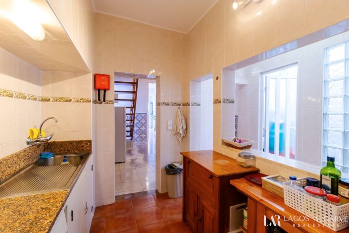 Image No.11-3 Bed Villa for sale