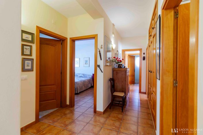 Image No.18-Villa de 4 chambres à vendre à Lagos