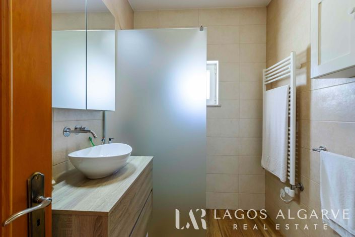 Image No.27-4 Bed Villa for sale