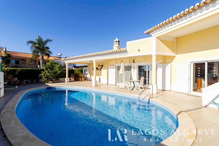 Image No.5-4 Bed Villa for sale