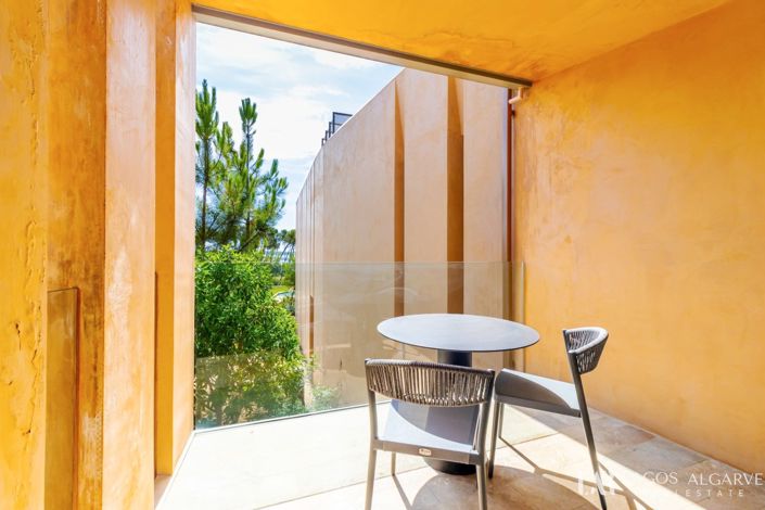 Image No.26-2 Bed Apartment for sale