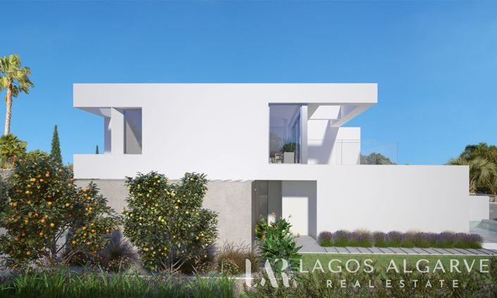 Image No.10-3 Bed Villa for sale