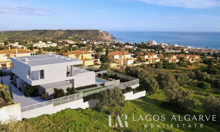 Image No.3-3 Bed Villa for sale