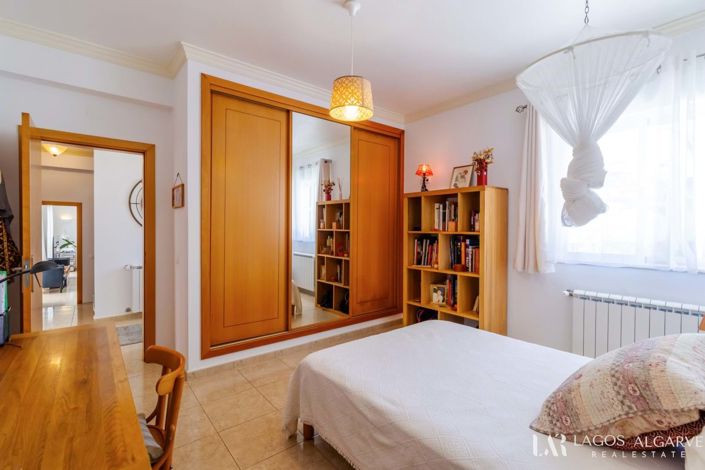 Image No.26-4 Bed Villa for sale